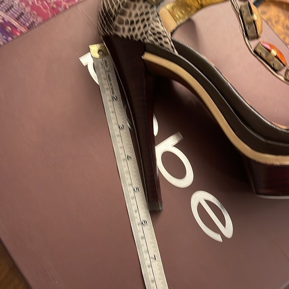 bebe platform shoes - Picture 13 of 15